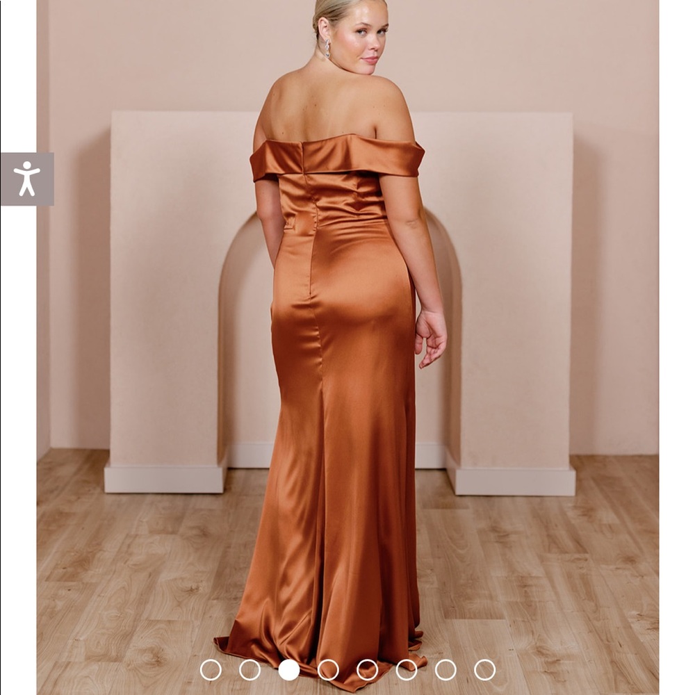 Revelry Bridesmaid Dress - Picture 3 of 4